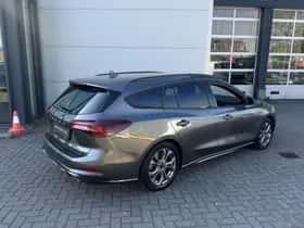 Ford Focus (2024) thumbnail 2
