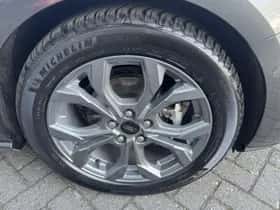 Ford Focus (2024) thumbnail 4