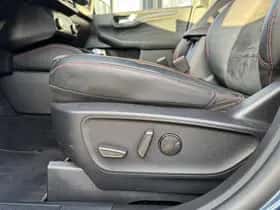 Ford Kuga (2023) thumbnail 17