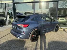 Ford Kuga (2023) thumbnail 32
