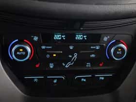 Ford C-Max (2018) thumbnail 12