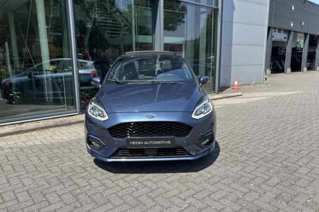 Ford Fiesta (2021) thumbnail 3