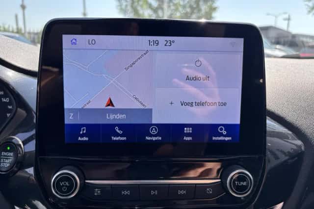 Ford Fiesta (2021) thumbnail 5