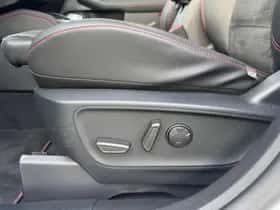 Ford Kuga (2023) thumbnail 17