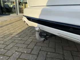 Ford Kuga (2023) thumbnail 23