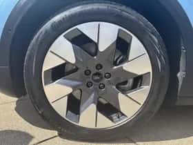 Ford Explorer (2024) thumbnail 13