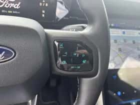 Ford Explorer (2024) thumbnail 19