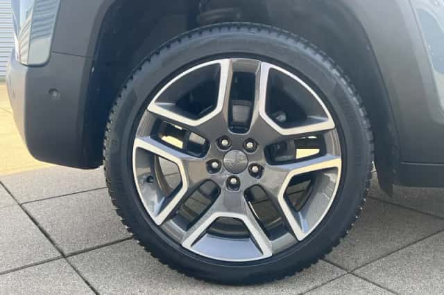Jeep Renegade (2020) thumbnail 6