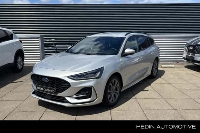 Ford Focus (2025) thumbnail 1