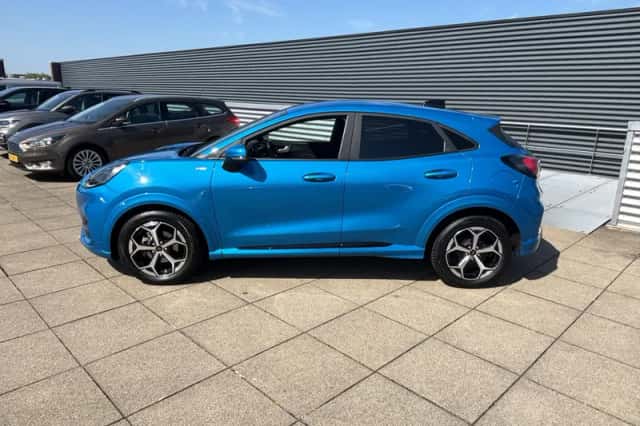 Ford Puma (2025) thumbnail 2