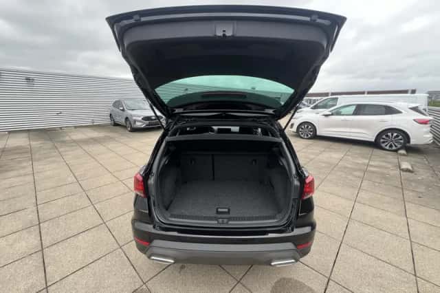 SEAT Arona (2021) thumbnail 4
