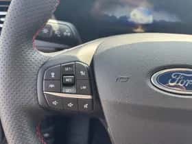 Ford Kuga (2023) thumbnail 19