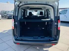 Ford Transit Courier (2024) thumbnail 15