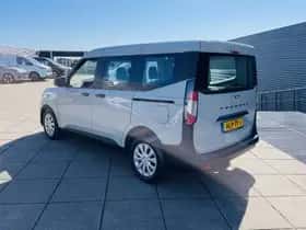 Ford Transit Courier (2024) thumbnail 29