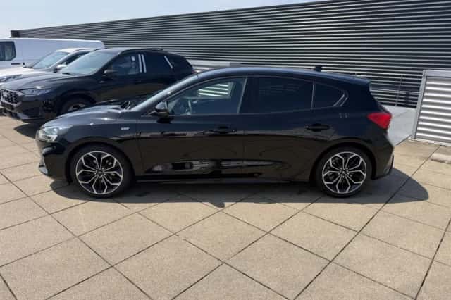 Ford Focus (2019) thumbnail 5
