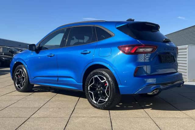 Ford Kuga (2025) thumbnail 3