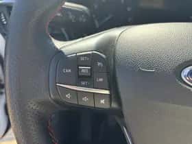 Ford Fiesta (2021) thumbnail 23
