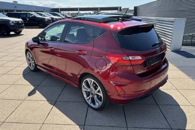 Ford Fiesta (2019) thumbnail 3