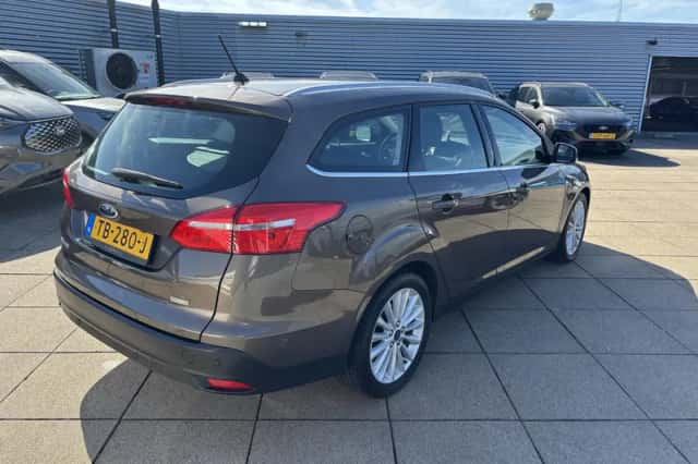Ford Focus (2018) thumbnail 6