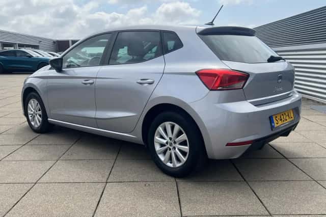 SEAT Ibiza (2023) thumbnail 3