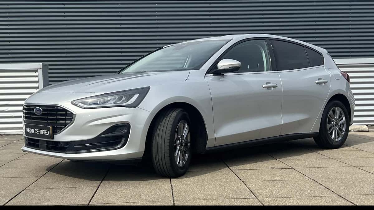 Ford Focus (2023) — foto 1