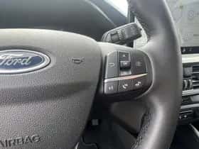 Ford Focus (2023) thumbnail 11