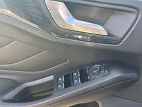 Ford Focus (2024) thumbnail 16