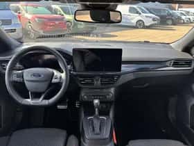 Ford Focus (2024) thumbnail 3