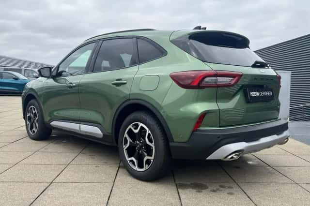 Ford Kuga (2025) thumbnail 3