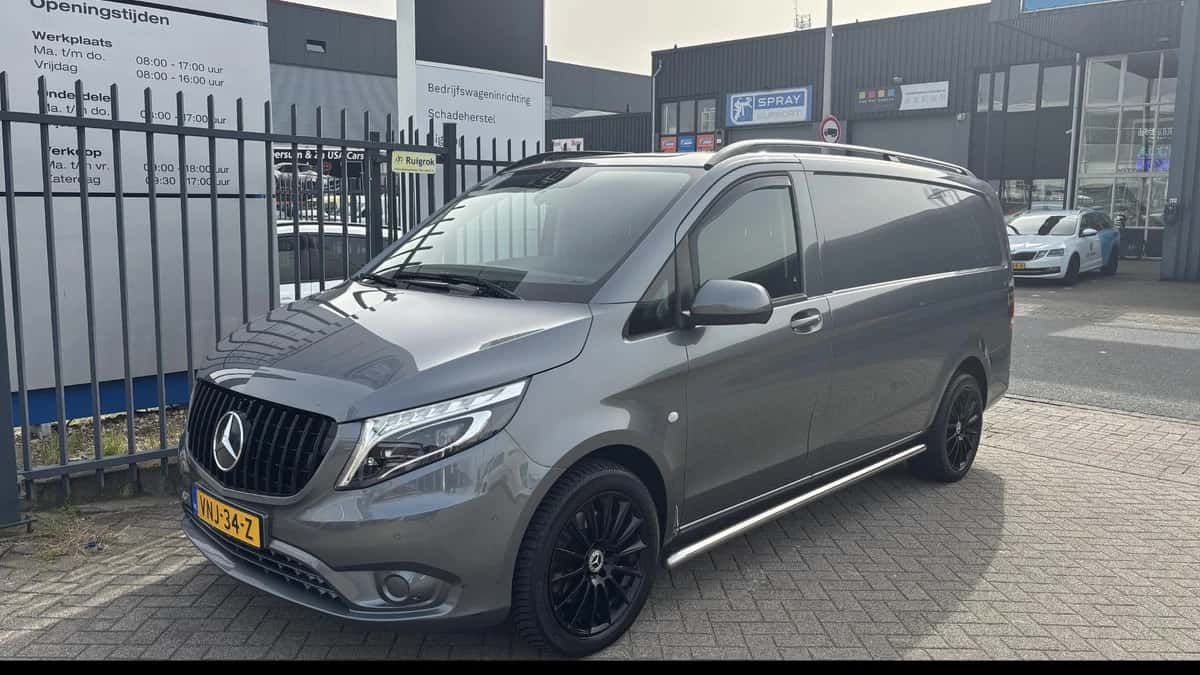 Mercedes-Benz Vito (2022) — foto 1