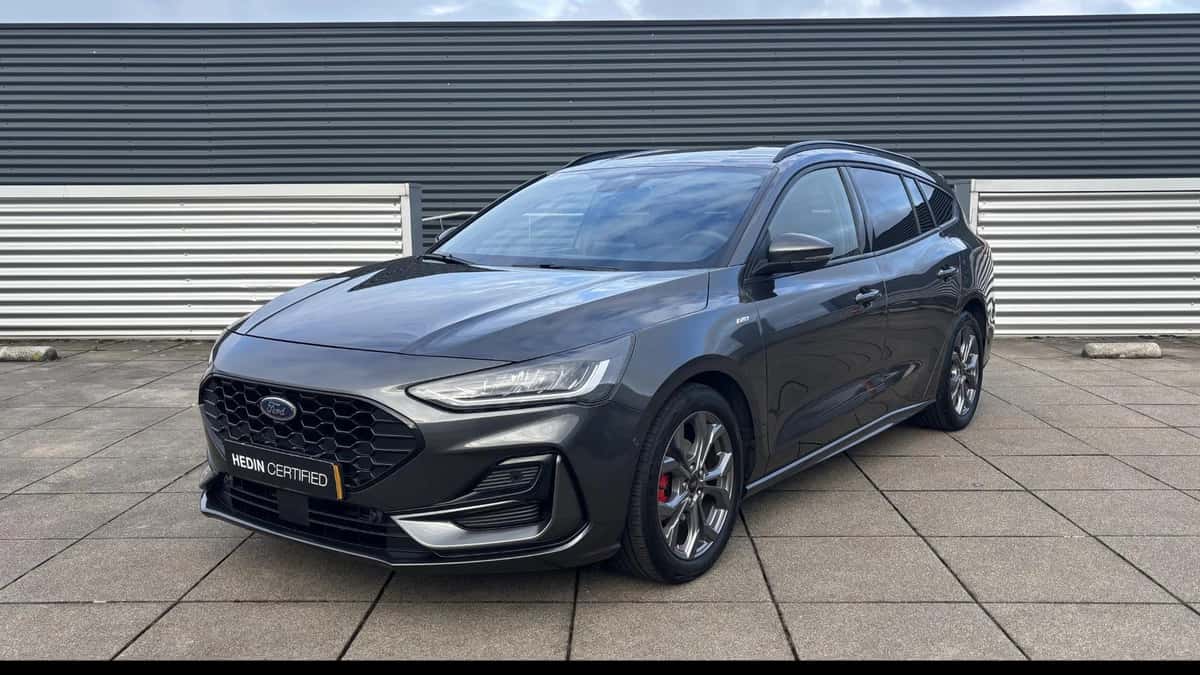 Ford Focus (2023) — foto 1