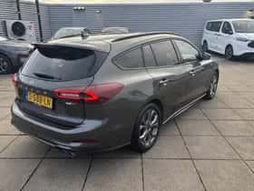 Ford Focus (2023) thumbnail 2