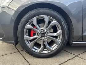 Ford Focus (2023) thumbnail 12