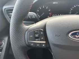 Ford Focus (2023) thumbnail 17