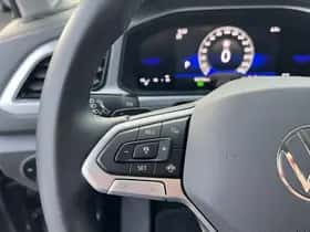 Volkswagen T-Roc (2025) thumbnail 15