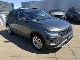 Volkswagen T-Roc (2025) thumbnail 10