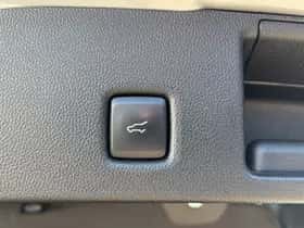Ford Kuga (2024) thumbnail 10