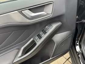 Ford Focus (2025) thumbnail 11
