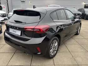 Ford Focus (2025) thumbnail 6