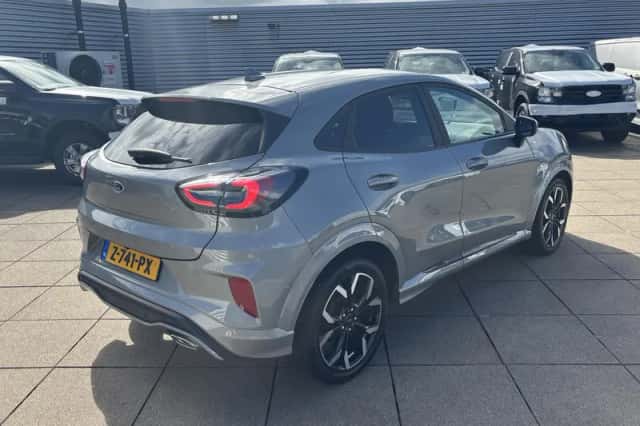 Ford Puma (2024) thumbnail 2