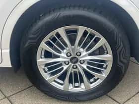 Ford Kuga (2022) thumbnail 13