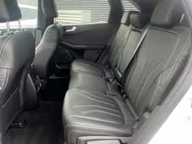 Ford Kuga (2022) thumbnail 28