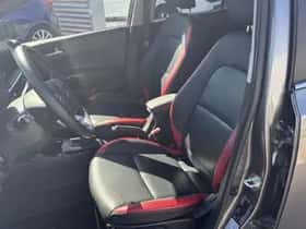 Kia Picanto (2023) thumbnail 13