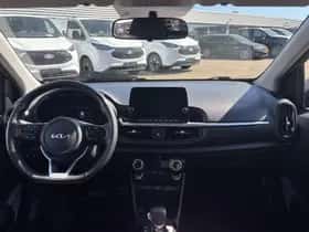 Kia Picanto (2023) thumbnail 3