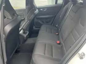 Volvo V60 (2021) thumbnail 16
