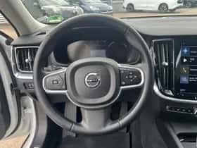 Volvo V60 (2021) thumbnail 18