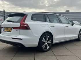 Volvo V60 (2021) thumbnail 7