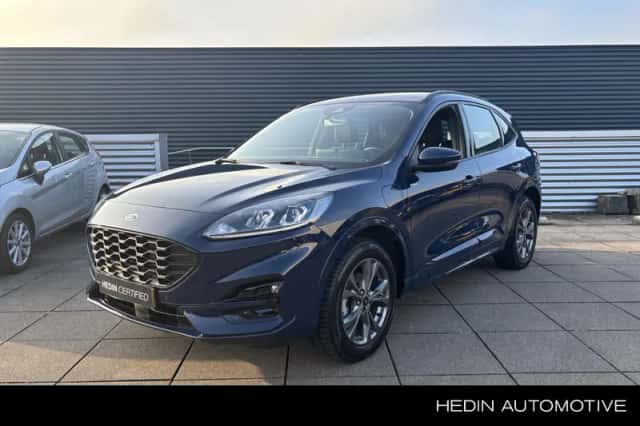 Ford Kuga (2023) thumbnail 1