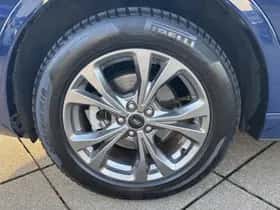 Ford Kuga (2023) thumbnail 11