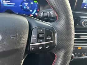 Ford Kuga (2023) thumbnail 15